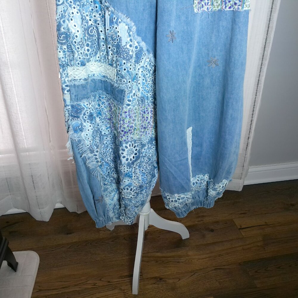 POL NWOT 100% Cotton Patchwork/ Embroidery/ Lace Design on Blue Denim Joggers M - Picture 3 of 11